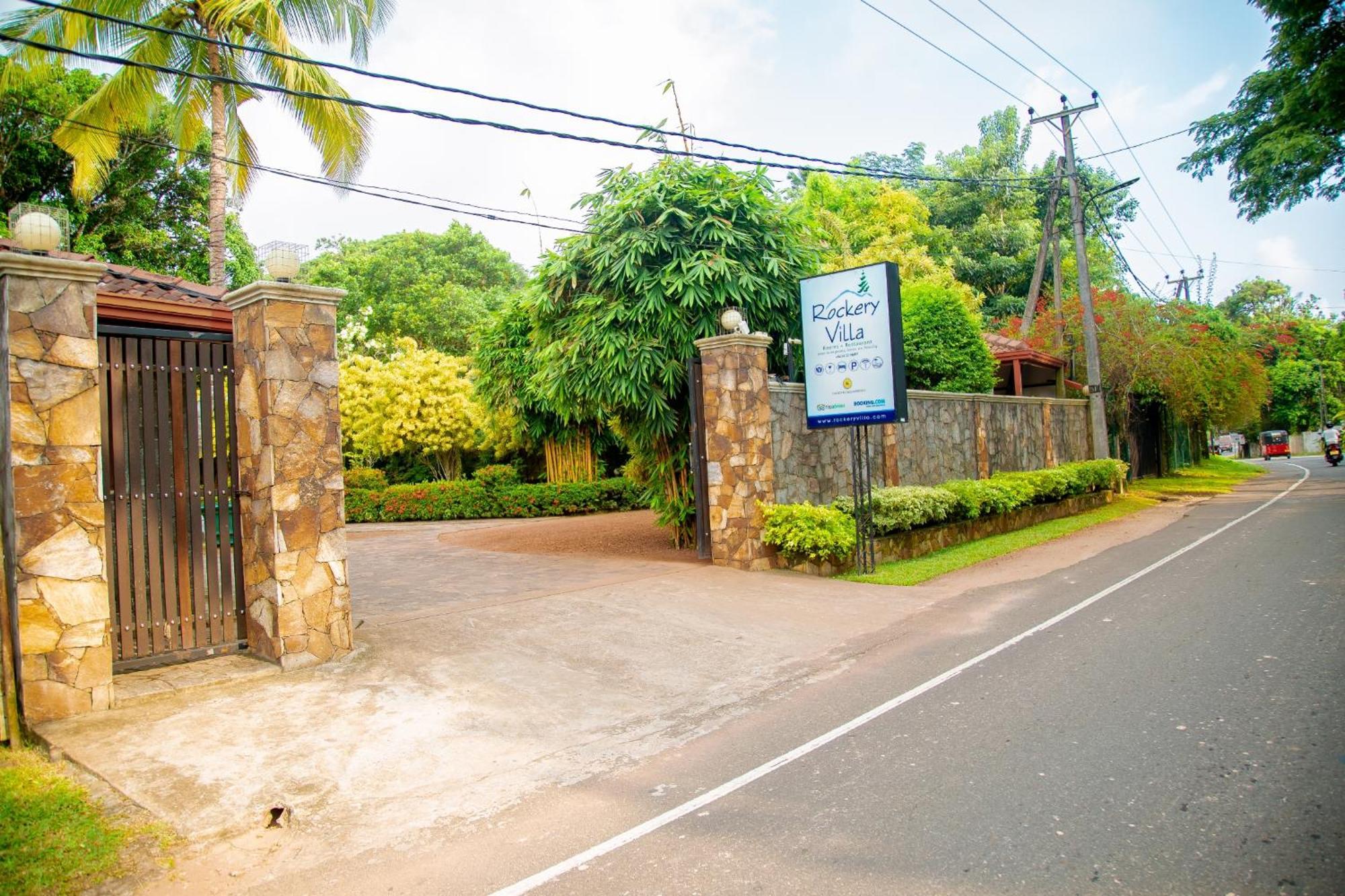 Rockery Villa Ayurveda 벤토타 외부 사진
