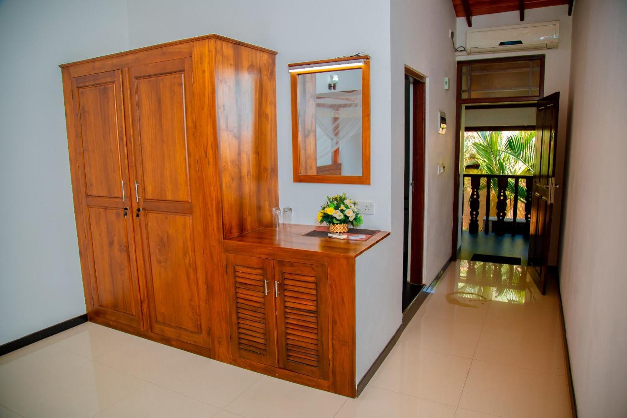 Rockery Villa Ayurveda 벤토타 외부 사진