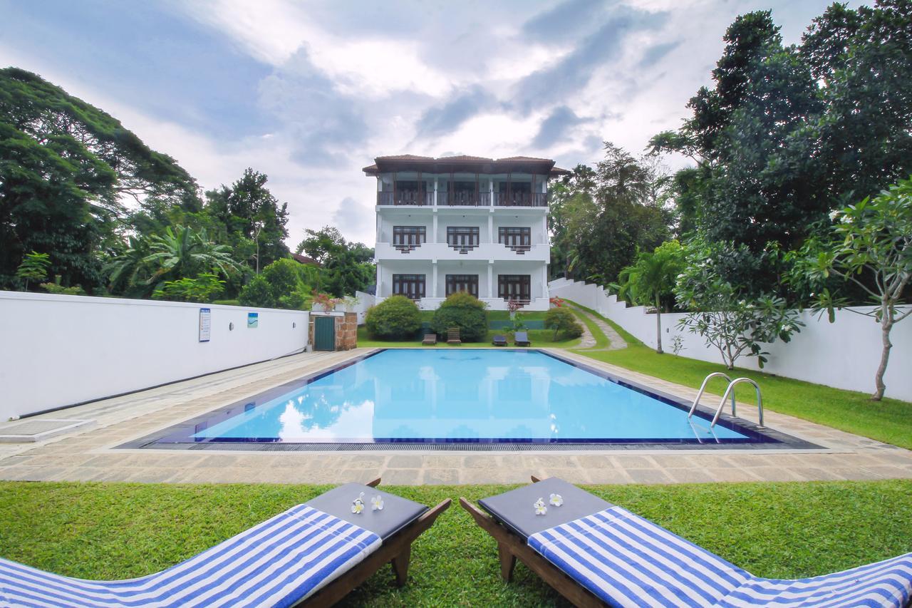 Rockery Villa Ayurveda 벤토타 외부 사진